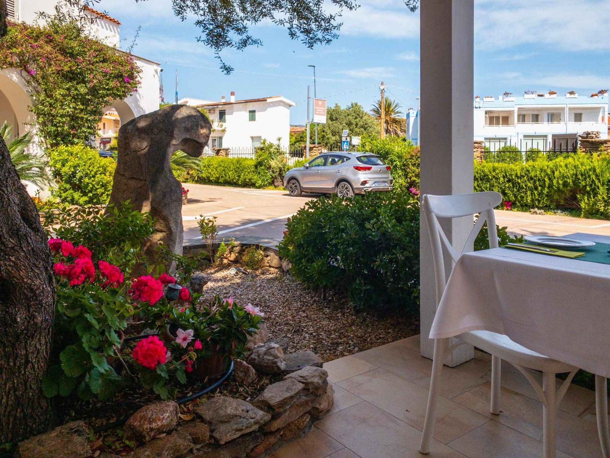 Hotel Donatella Posada  Dış mekan fotoğraf